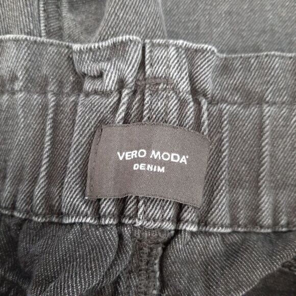 VERO MODA Tamira High Rise Stretch Paperbag Waist Jean Shorts Sz S - Picture 10 of 12